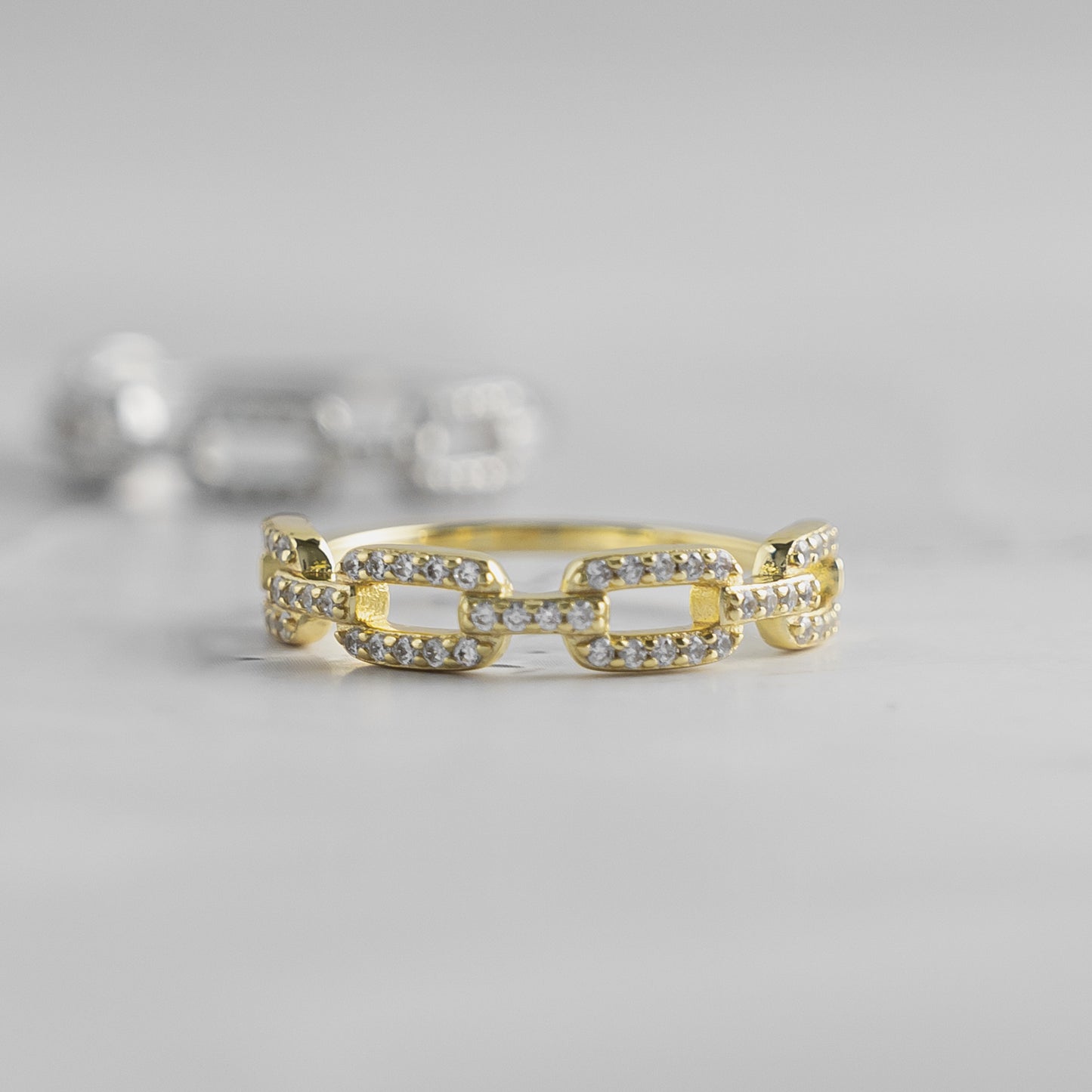 Pavé Link Ring