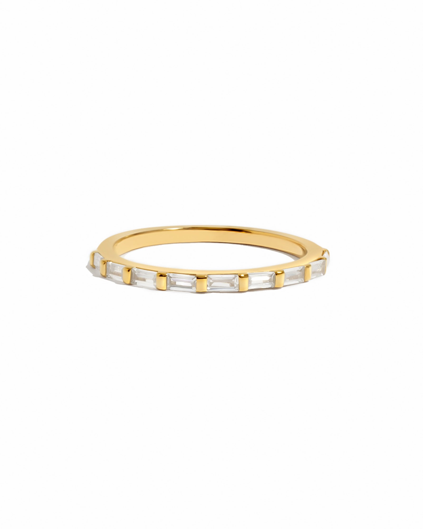 Dainty gold baguette ring