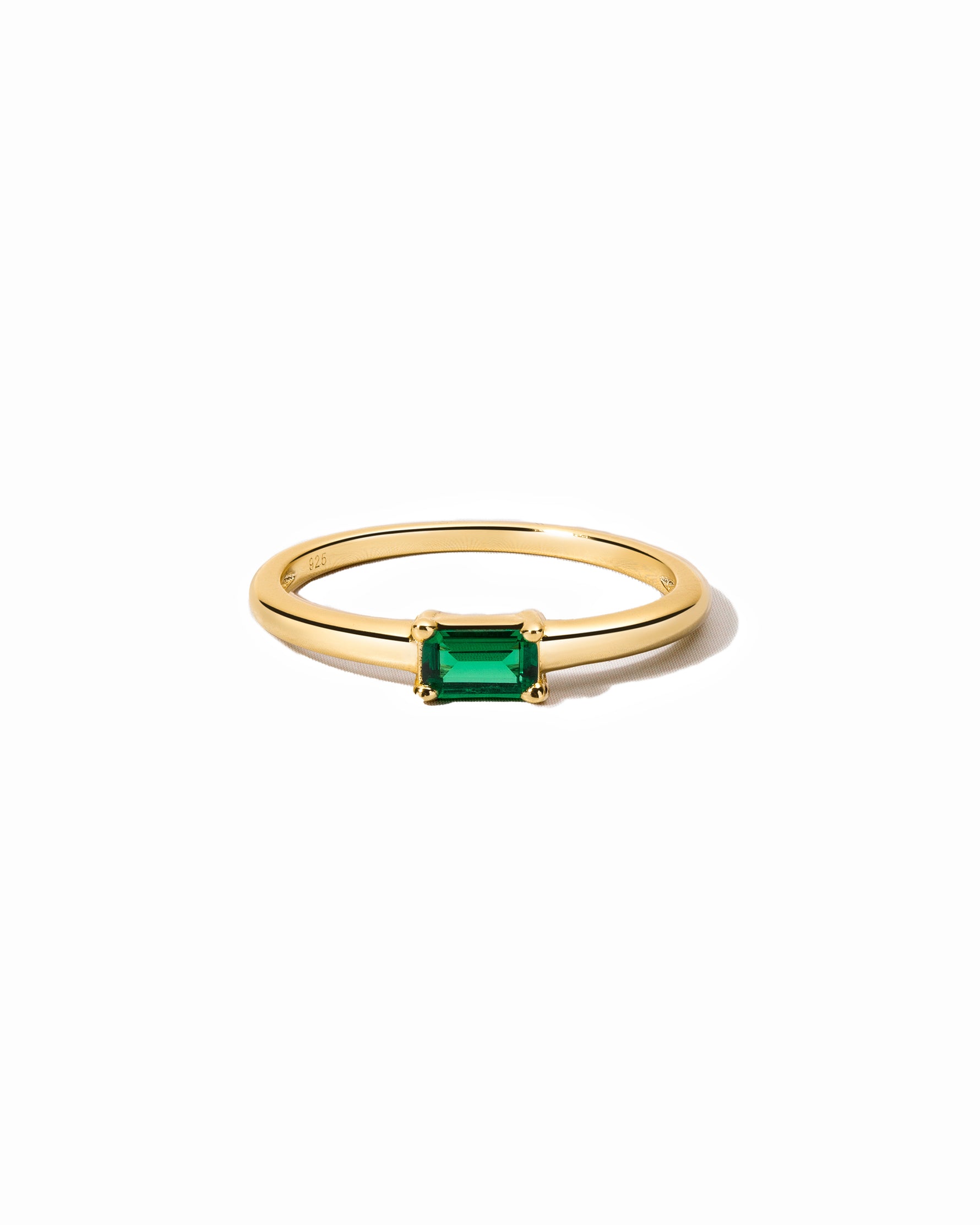 emerald green baguette ring