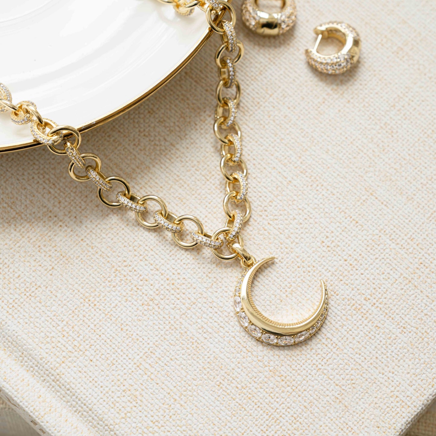 gold chunky celestial charm necklace