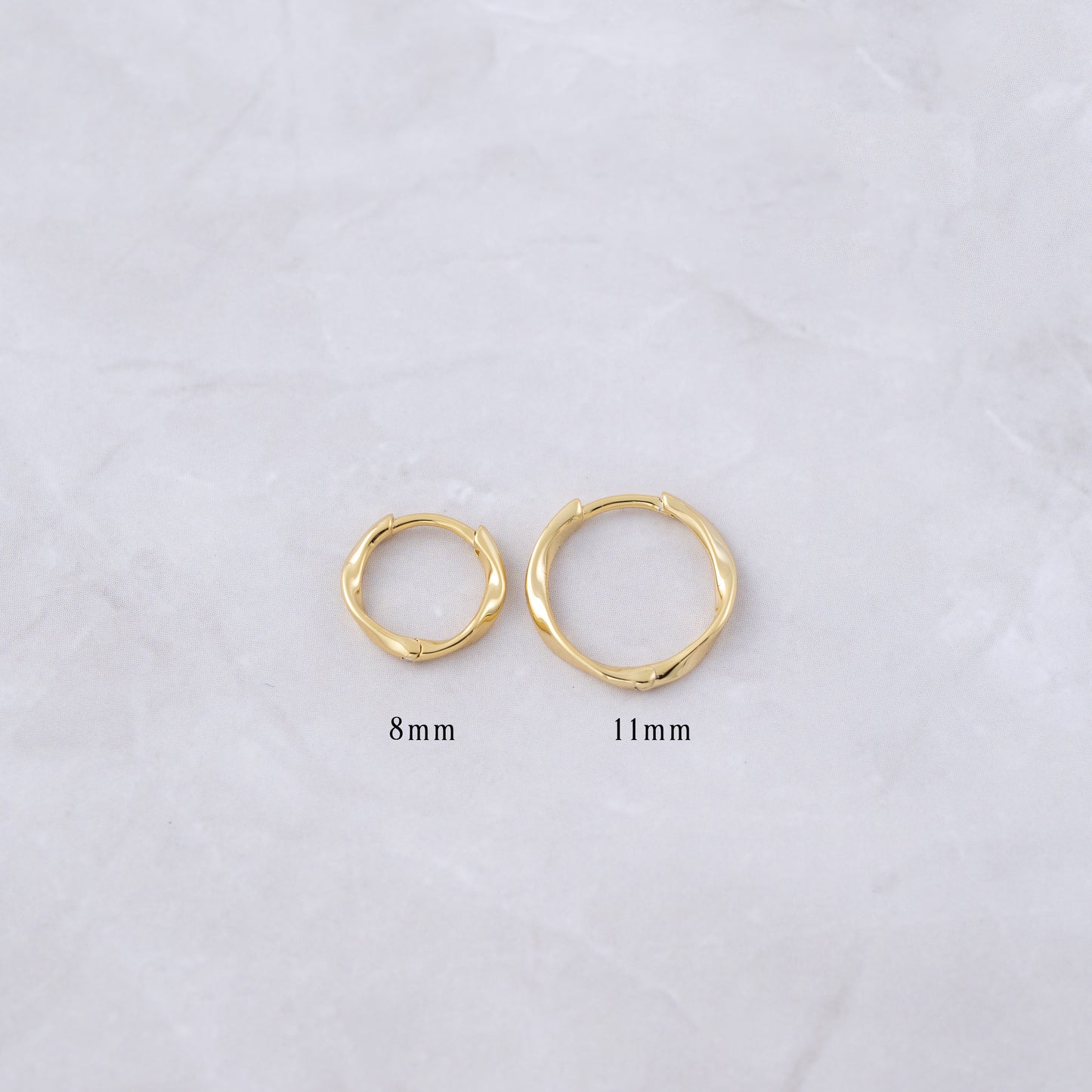 Twist Small Hoops