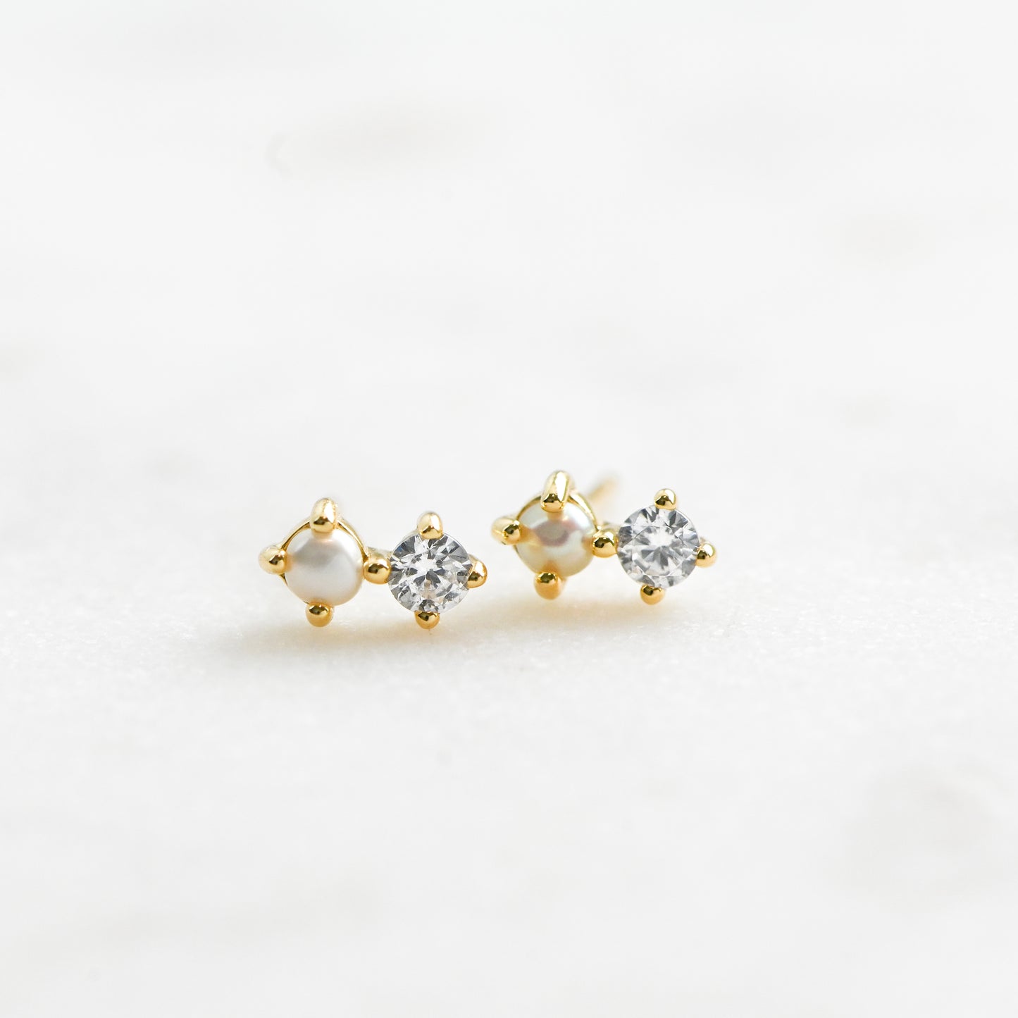 Pearl & CZ Stud