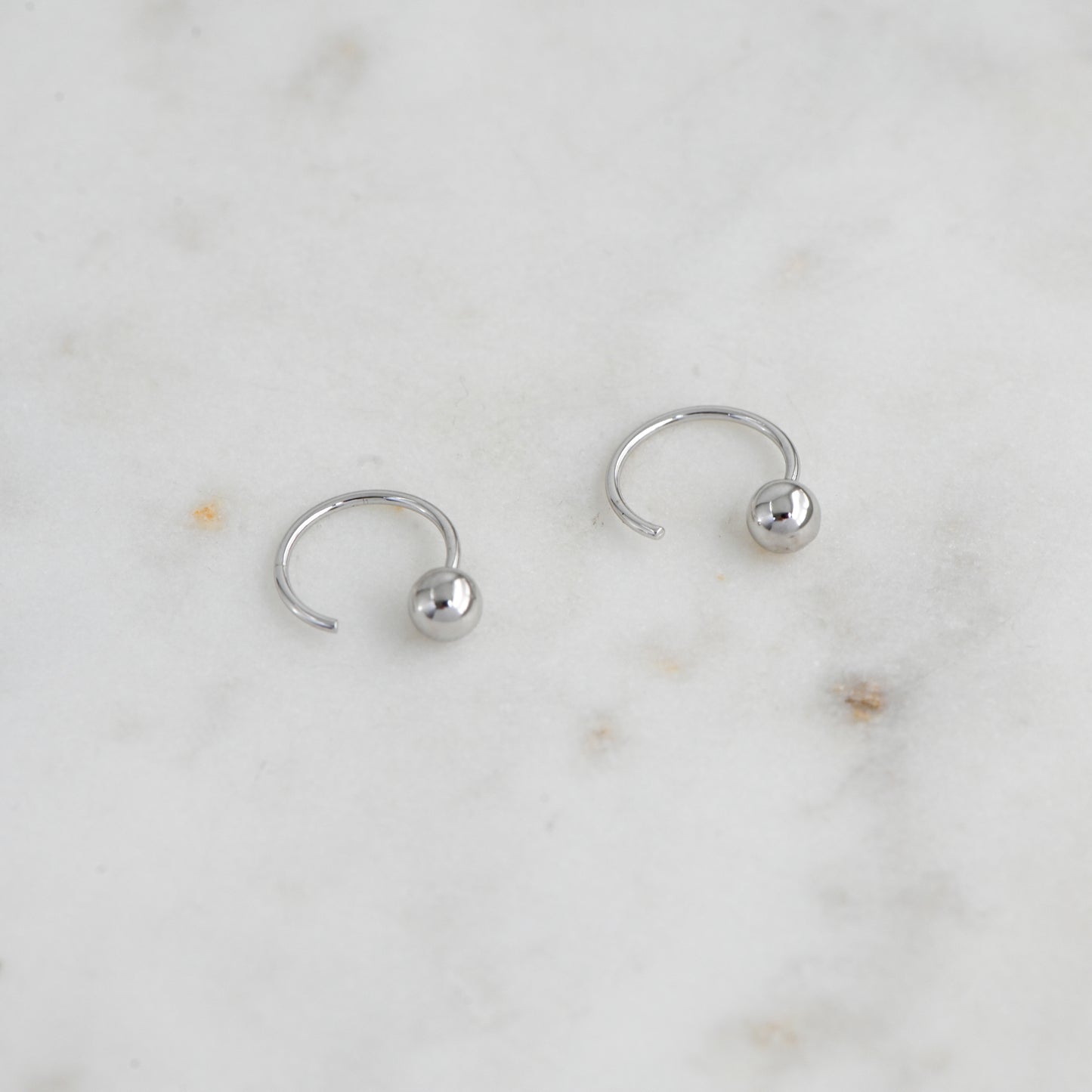 Ball Mini Cuff Huggies