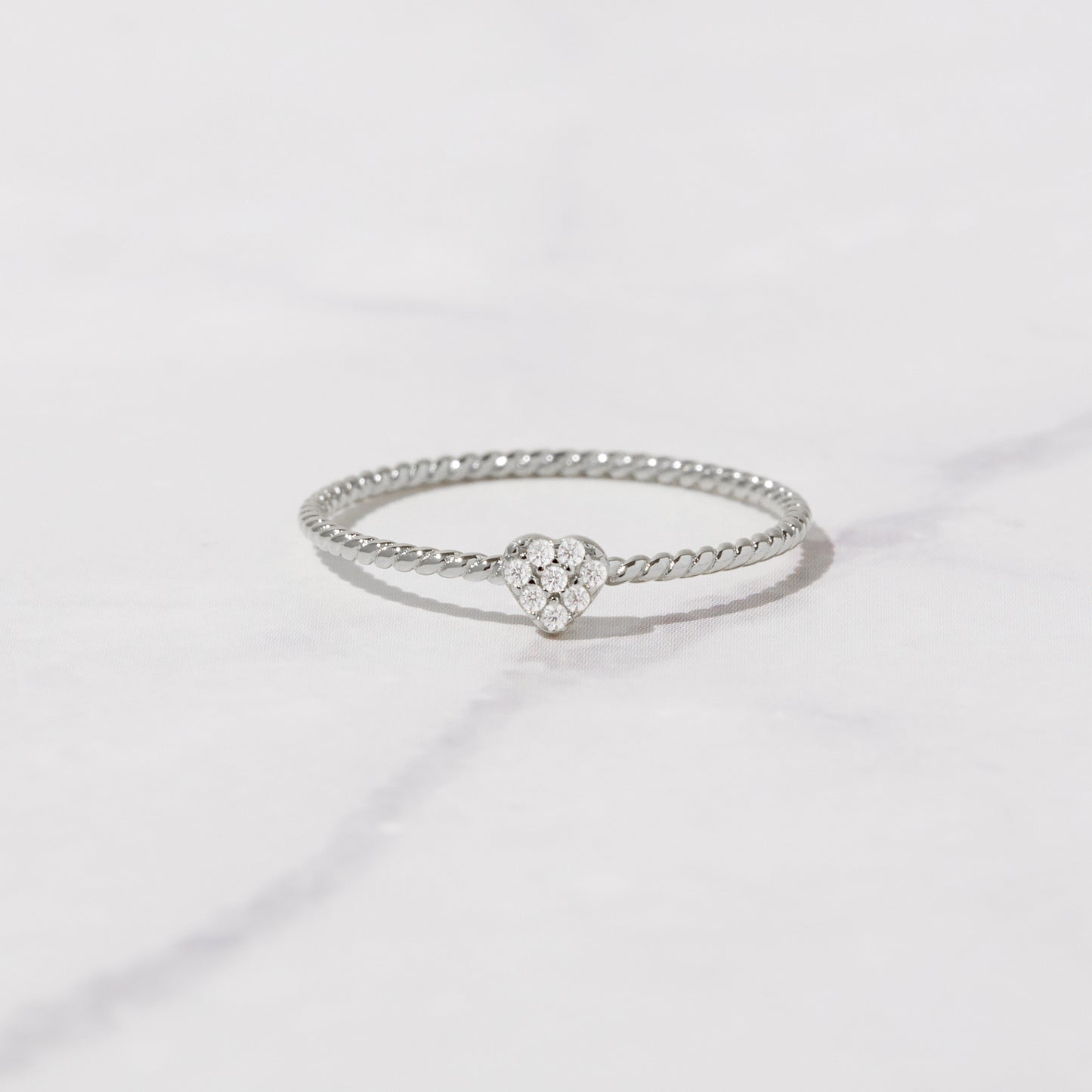 Dainty Heart Ring