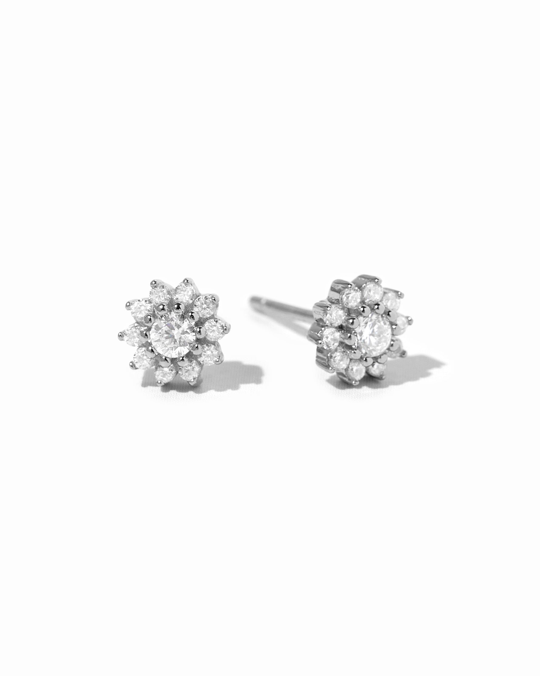 Sterling silver cz diamond flower stud earrings