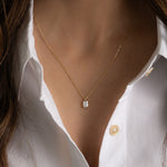diamond pendant necklace