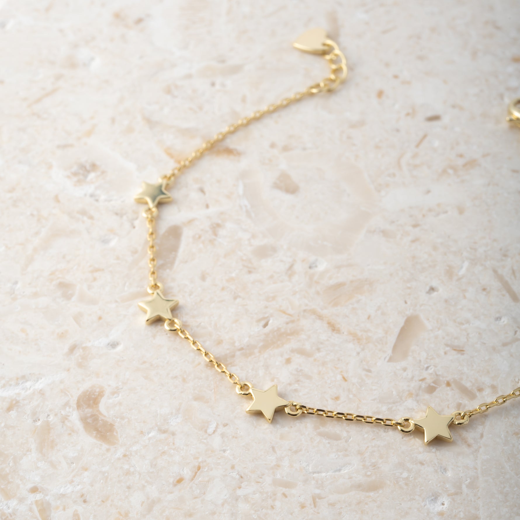 dainty star bracelet 