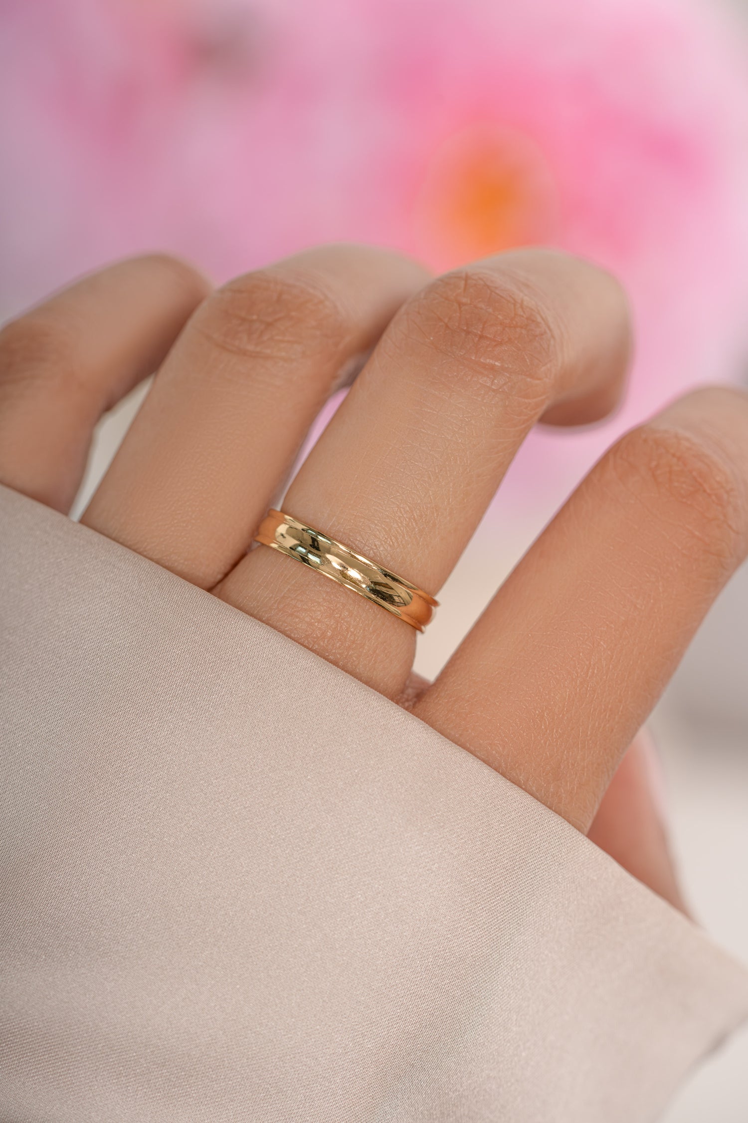 Sami Jewels Cathy gold double-band ring featuring sleek, polished gold bands with a modern, minimalist design.
