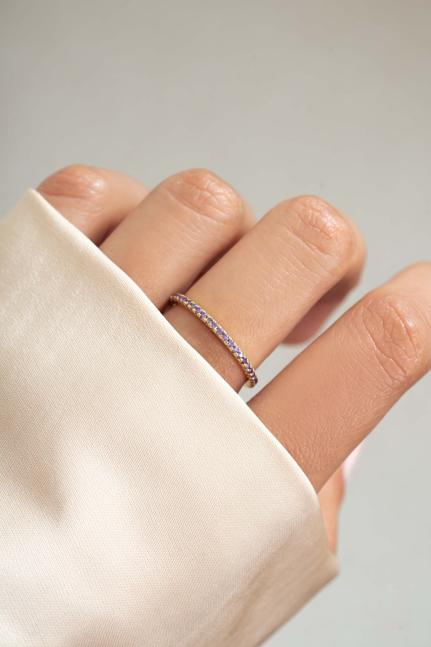 gold amethyst eternity ring model