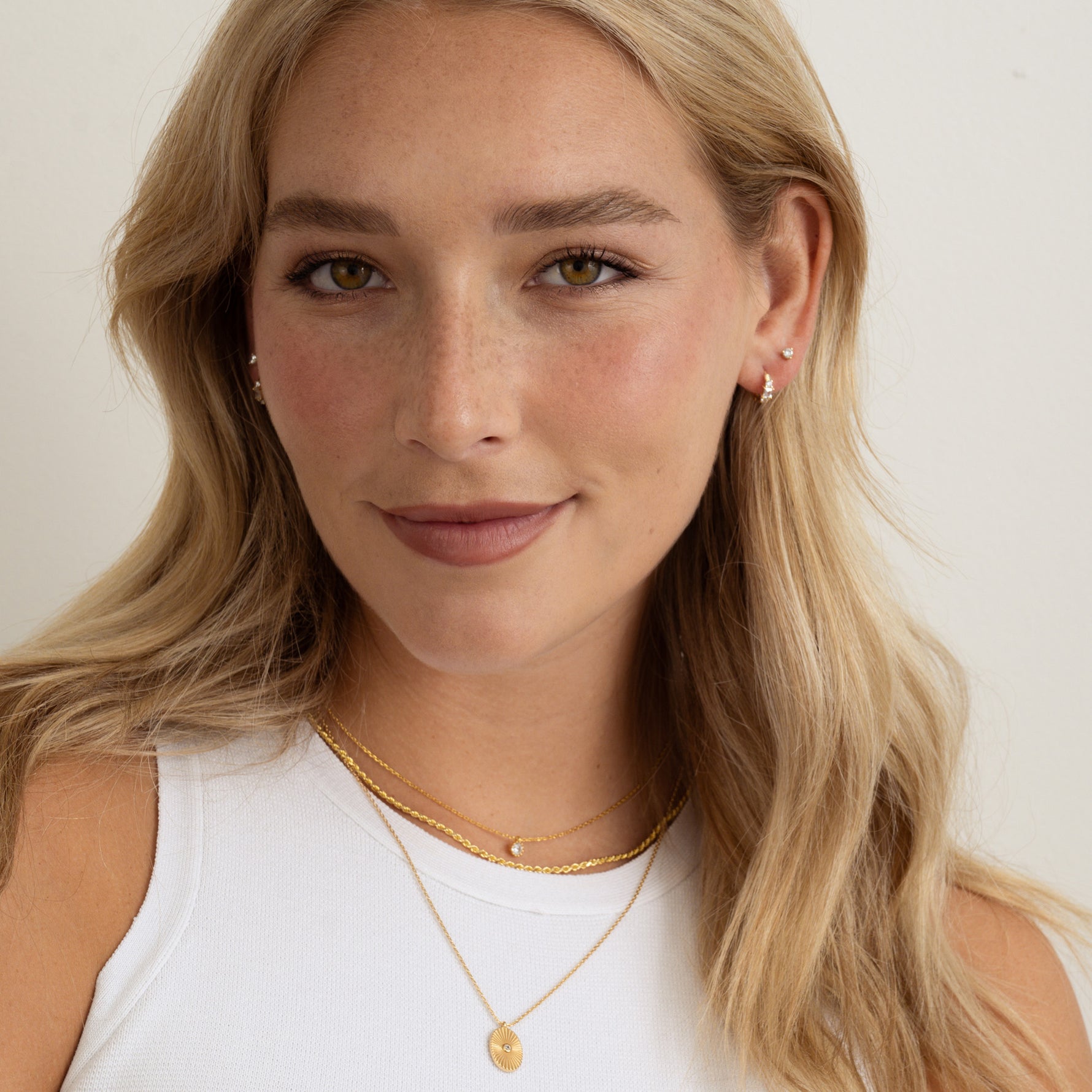 Dainty gold jewelry