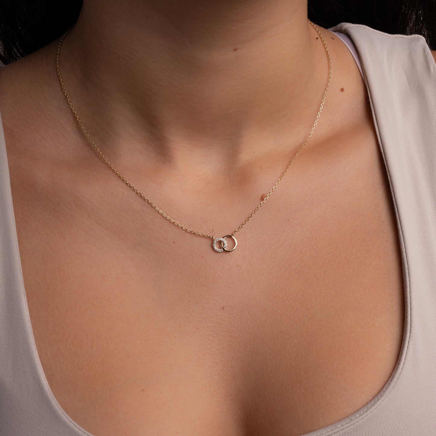 Dainty Gold Link Pendant Necklace on model