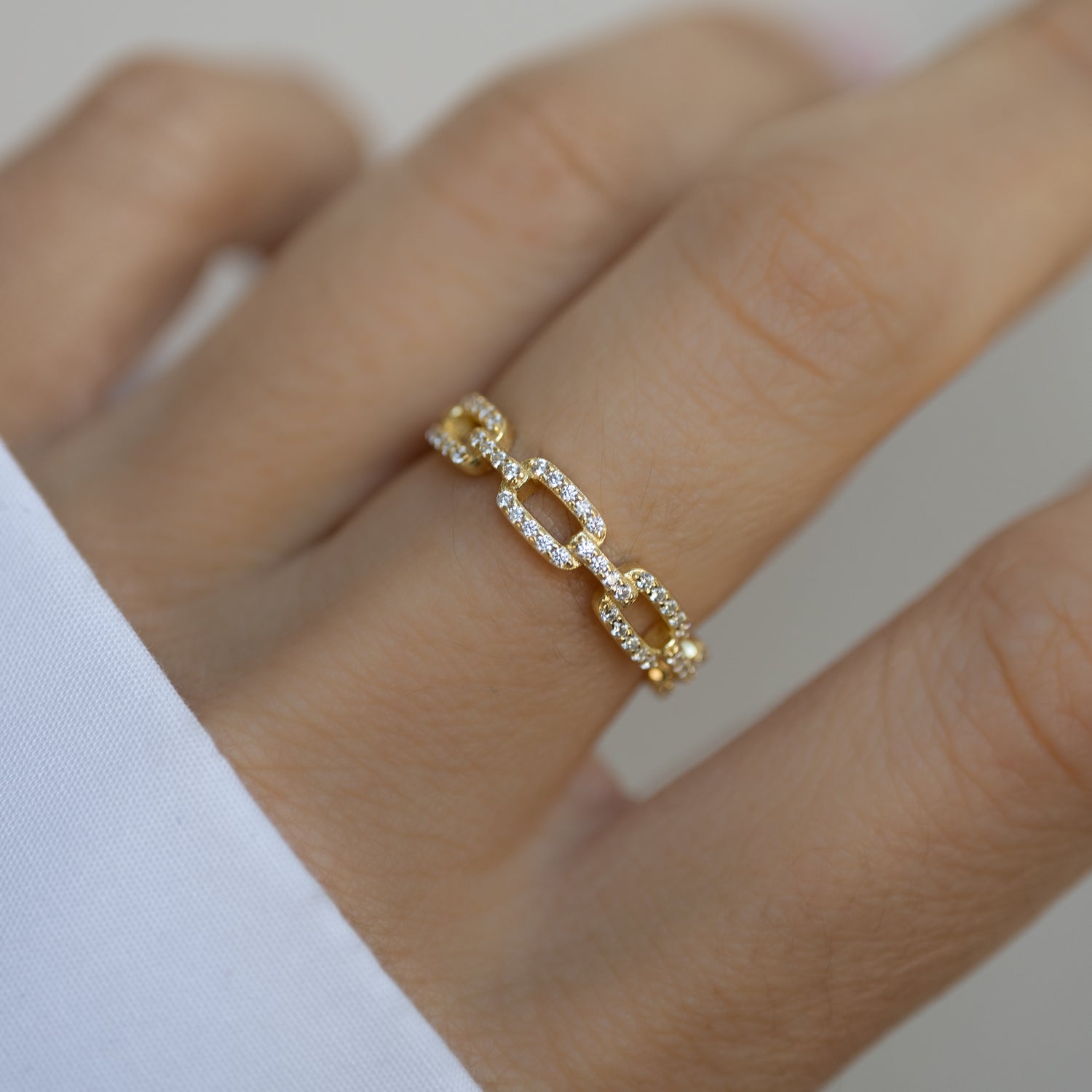 Pavé Link Ring