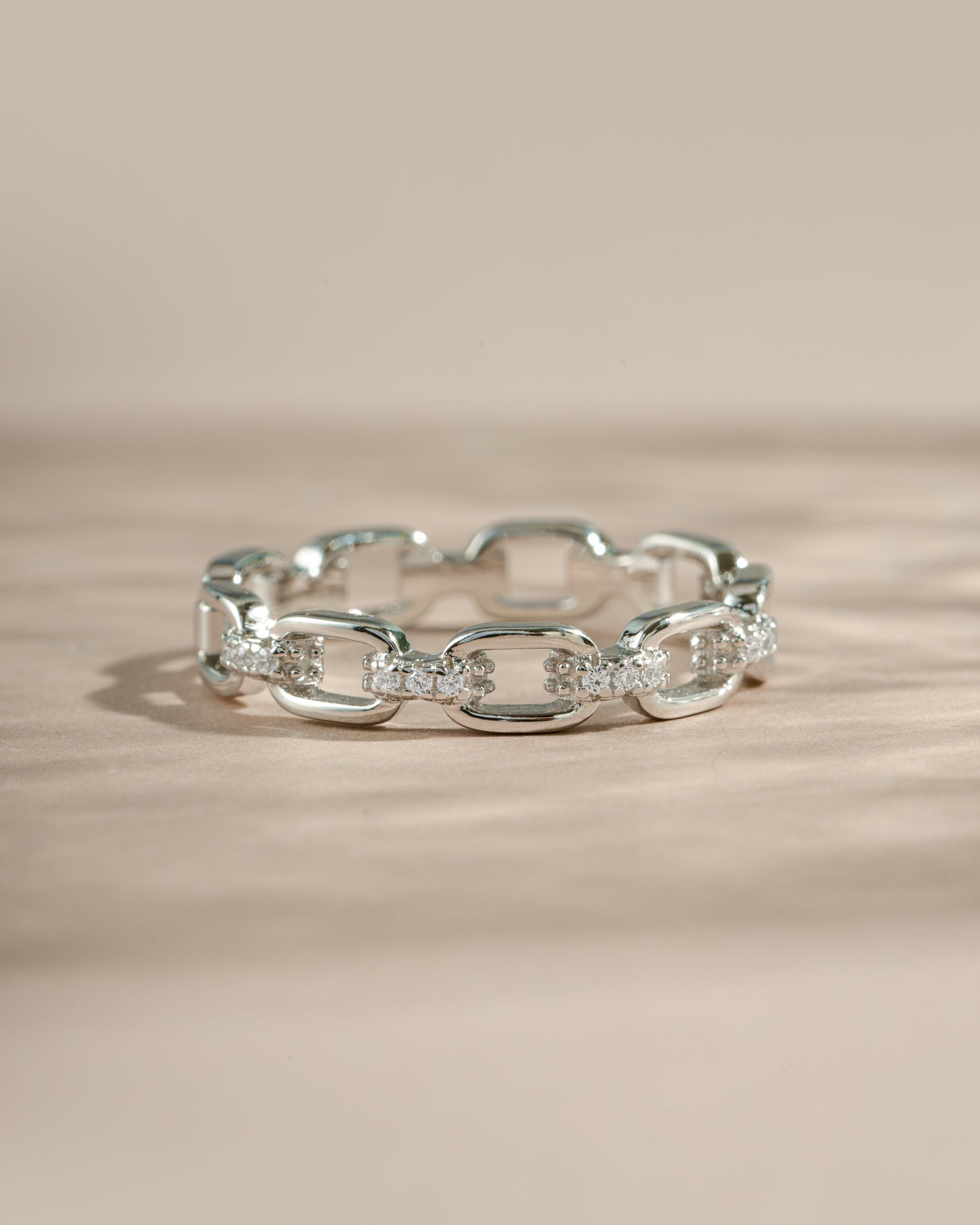 link chain ring in sterling silver front view