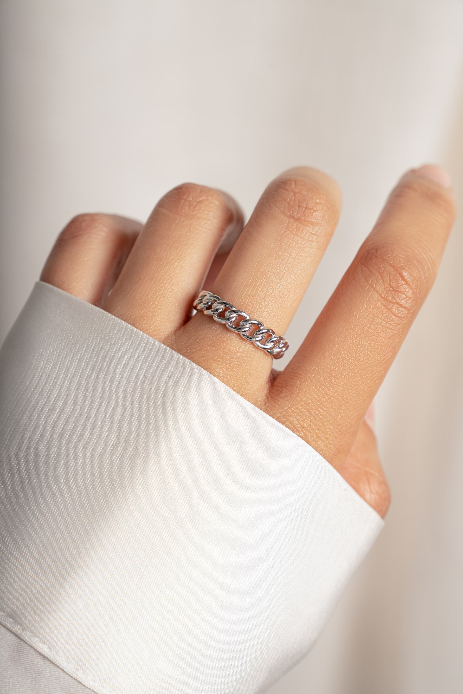 Sterling silver plain chain ring by Sami Jewels featuring a simple, sleek design perfect for everyday wear.