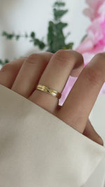 double band ring in gold on model video