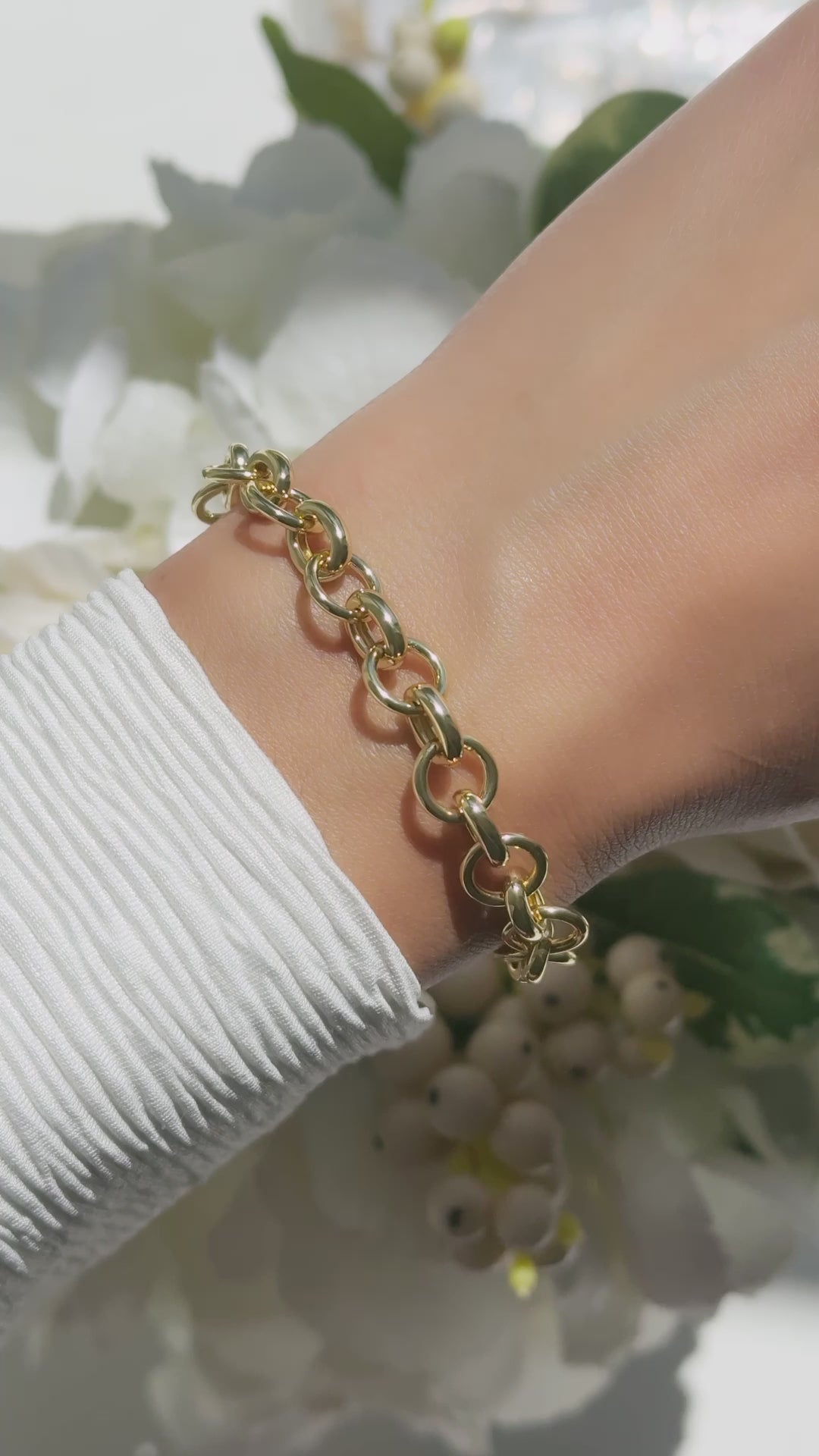 Video of model wearing chunky statement jewelry