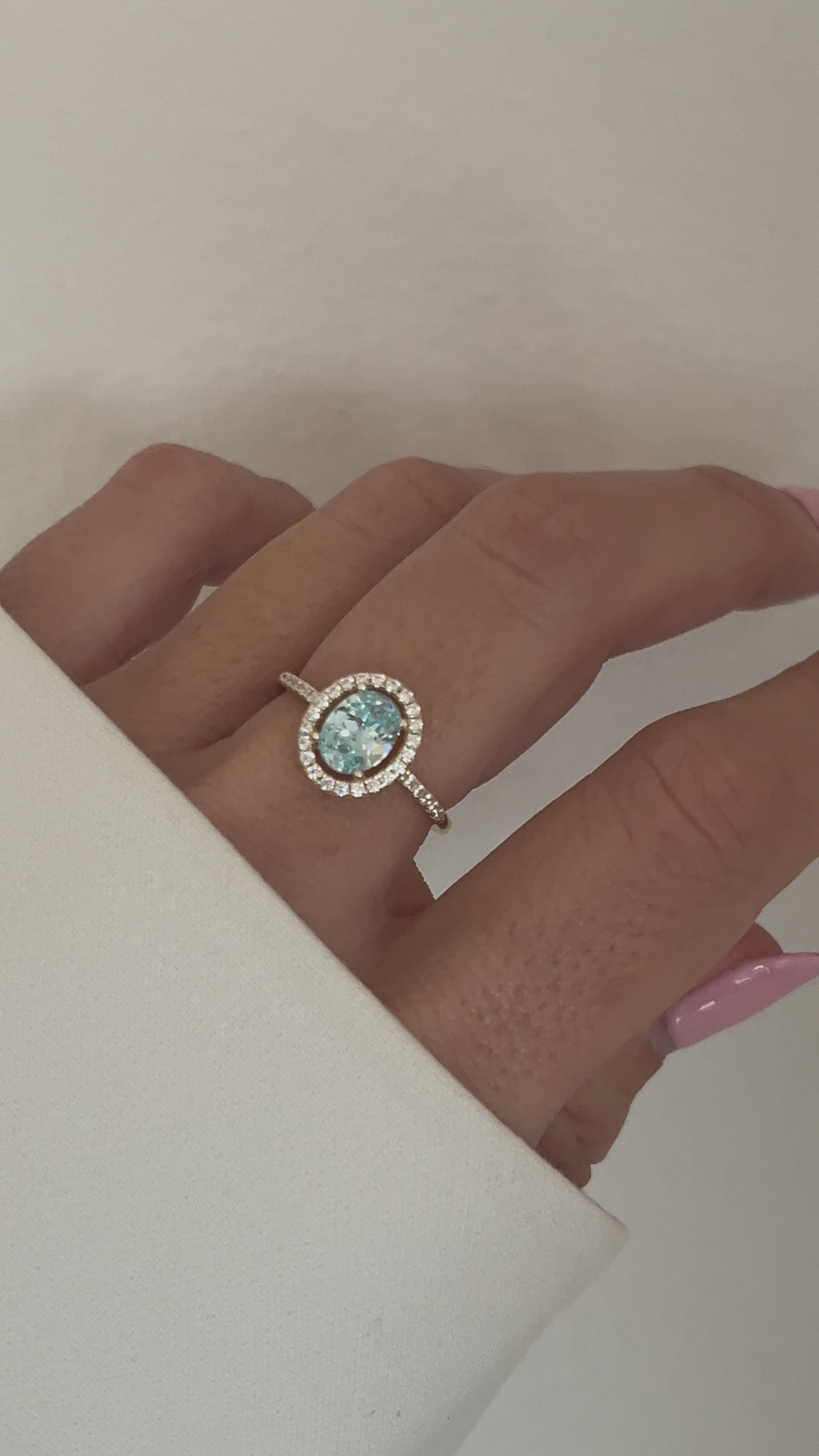 halo aquamarine ring gold model