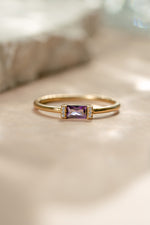 Gold amethyst diamond baguette ring 