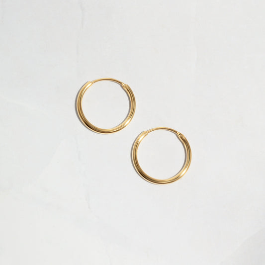 minimalist gold threader earrings 