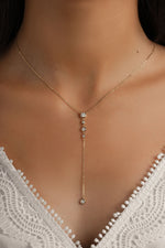 Gold diamond pendant necklace