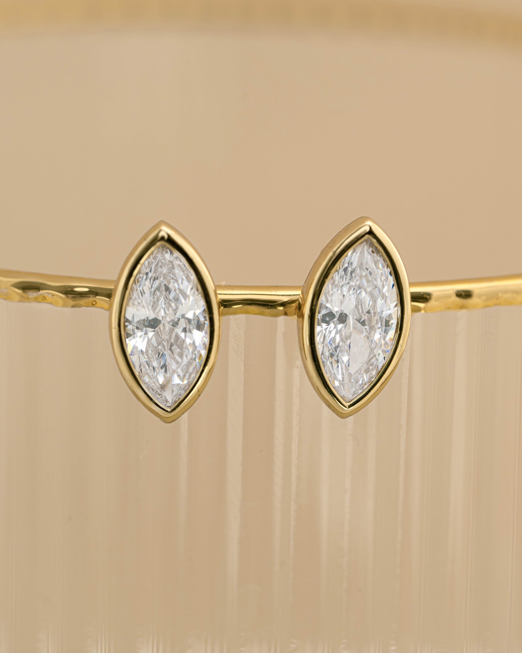 Gold cubic zirconia vintage earrings 