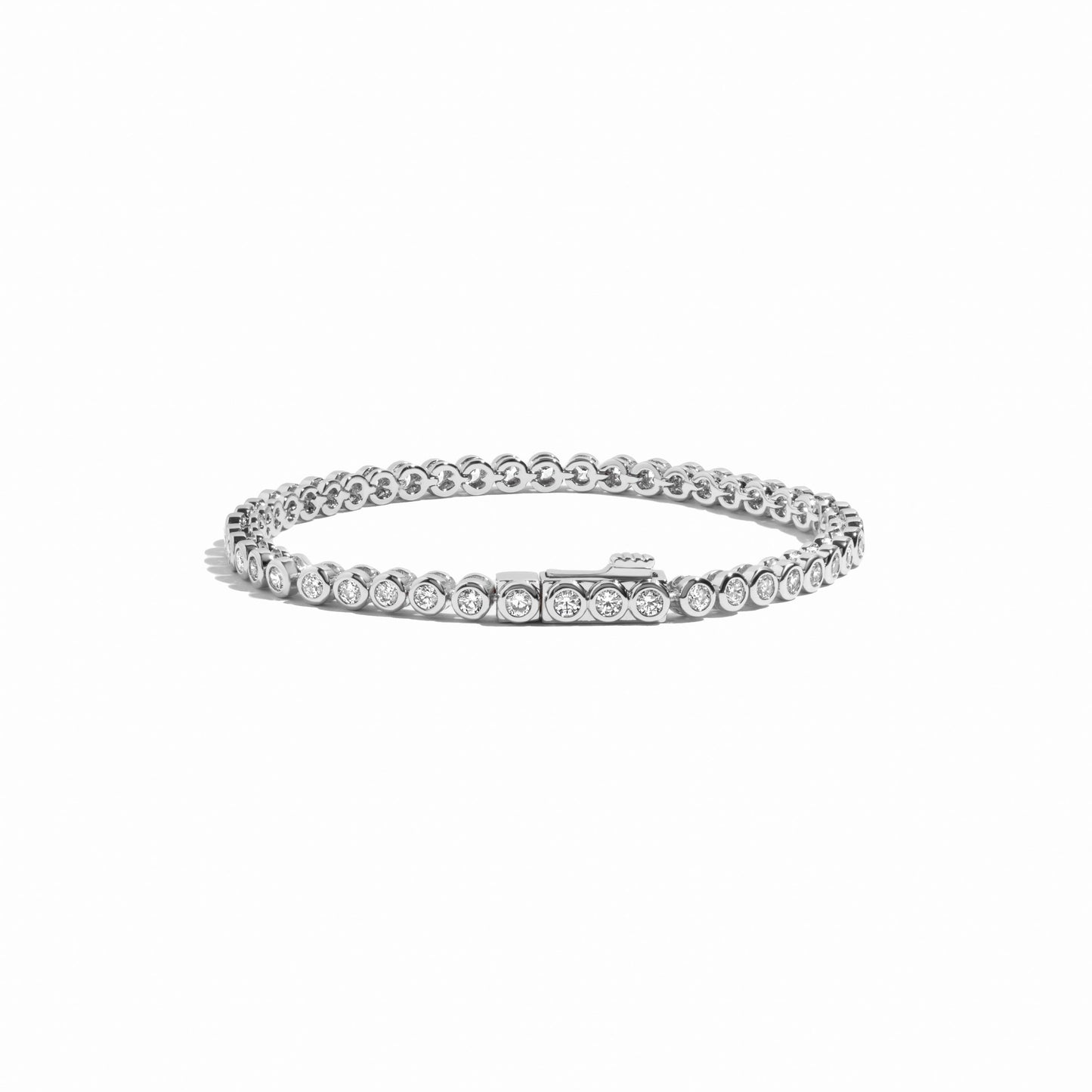 silver diamond tennis bracelet latch