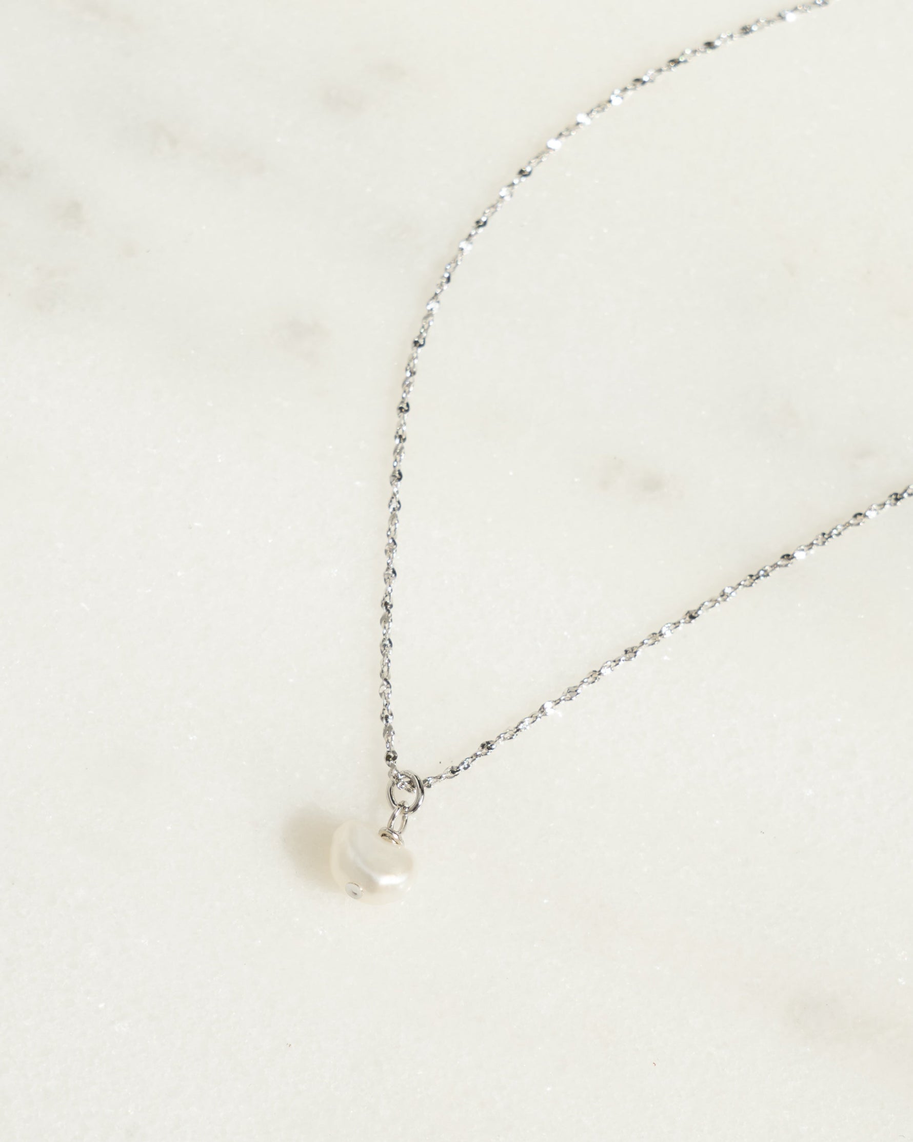 silver freshwater pearl pendant necklace