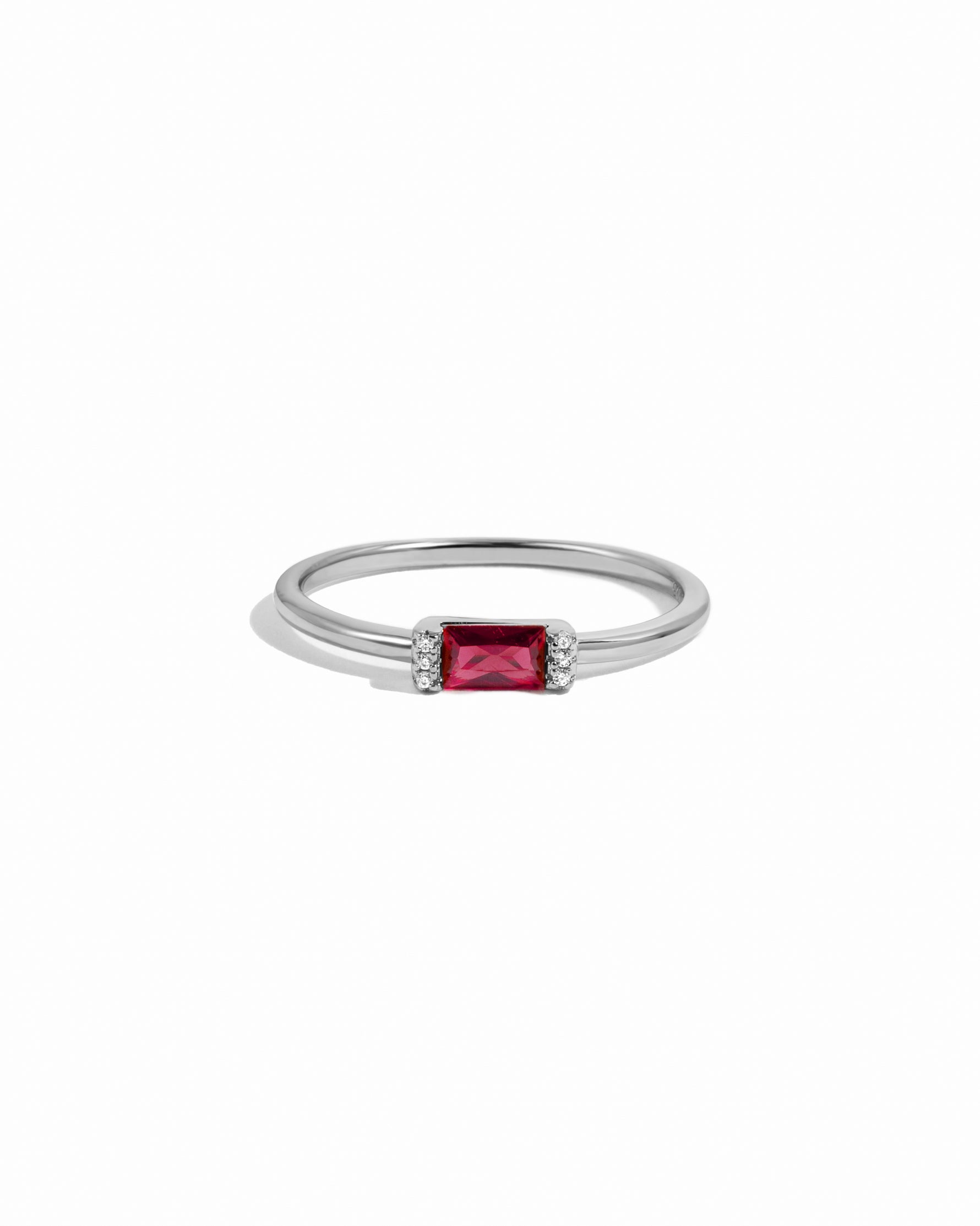 Sterling silver garnet birthstone baguette ring