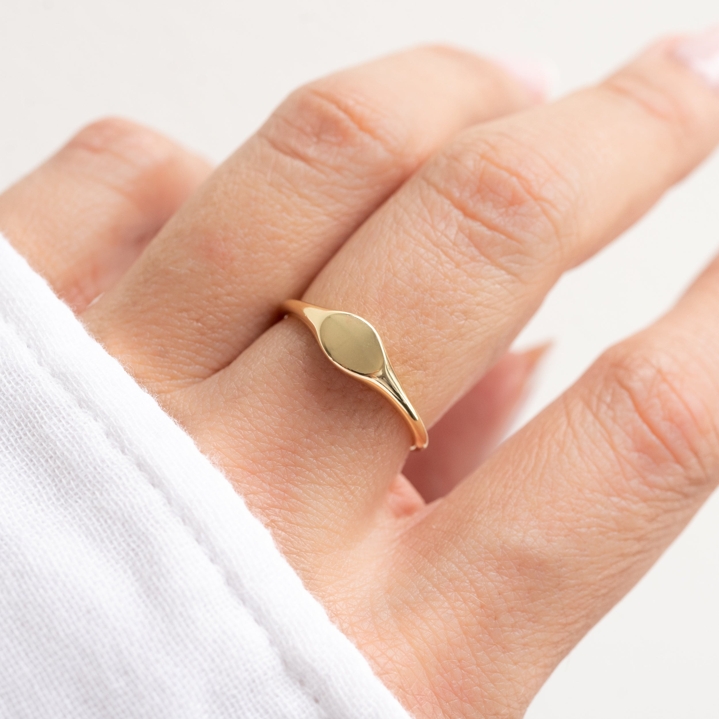 Small Signet Ring – Sami Jewels