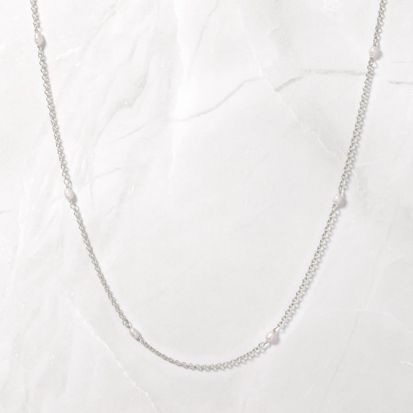 Dainty Beaded Pearl Necklace