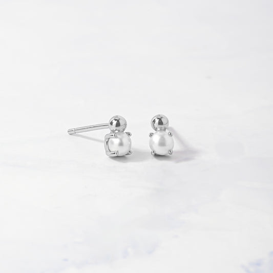 silver pearl stud earrings