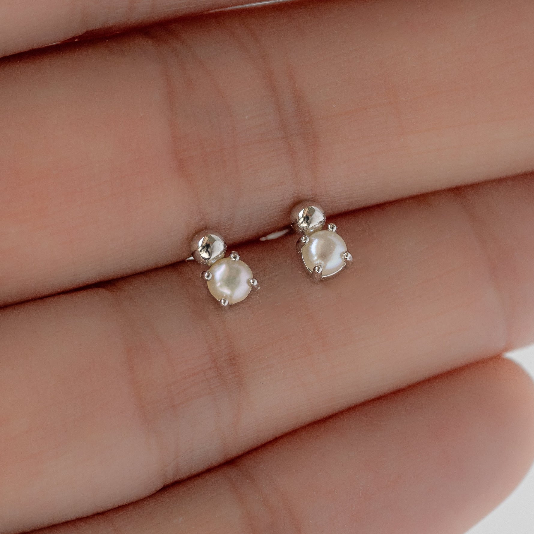 silver dainty pearl stud earrings