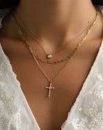 Gold small paperclip necklace from Sami Jewels featuring a delicate chain and modern design.
