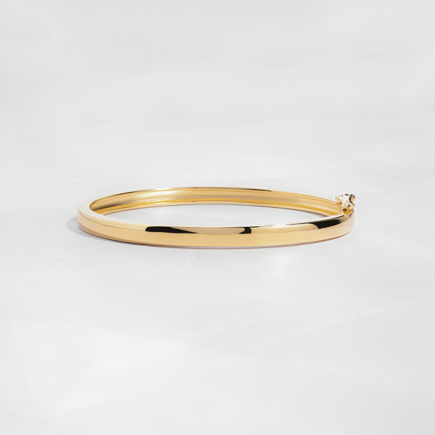 Bangle bracelet plated 14K gold