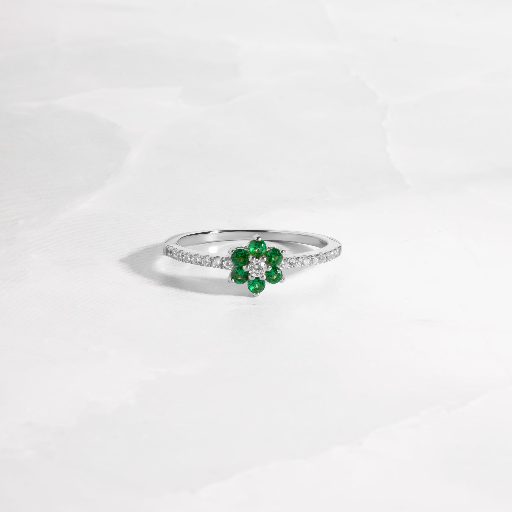 sterling silver emerald flower ring