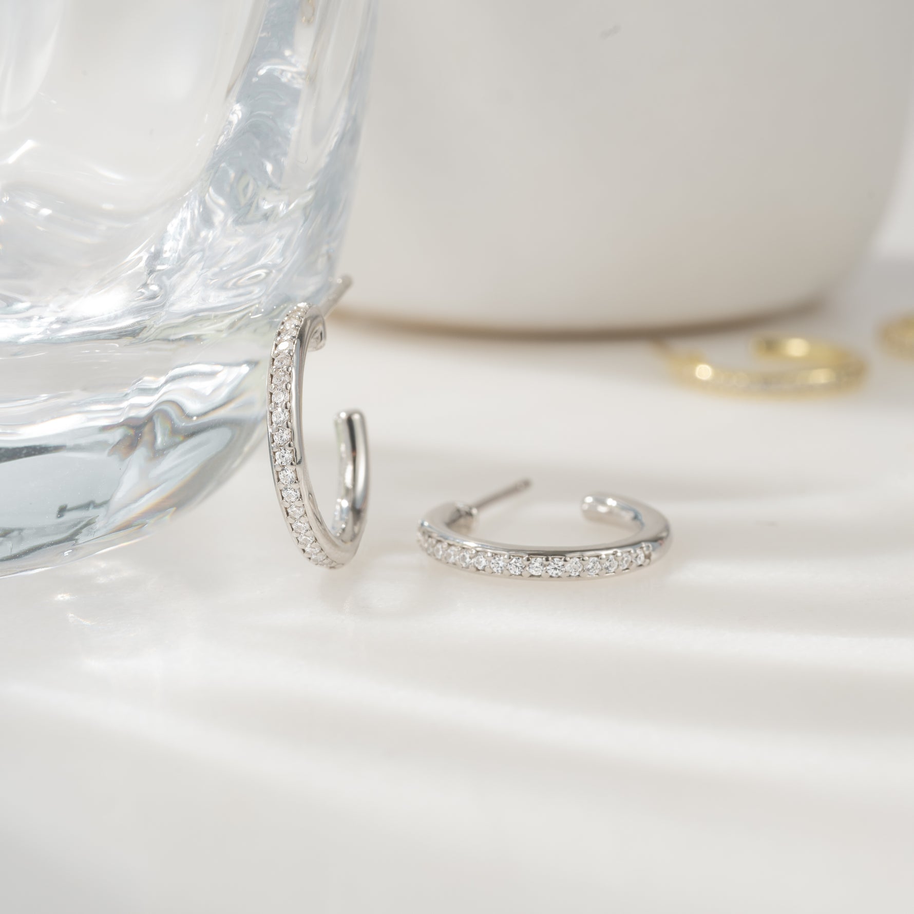 minimalist silver hoop earrings