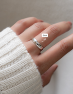 Sterling silver 5mm plain band ring by Sami Jewels, showcasing a smooth, polished surface and classic design.