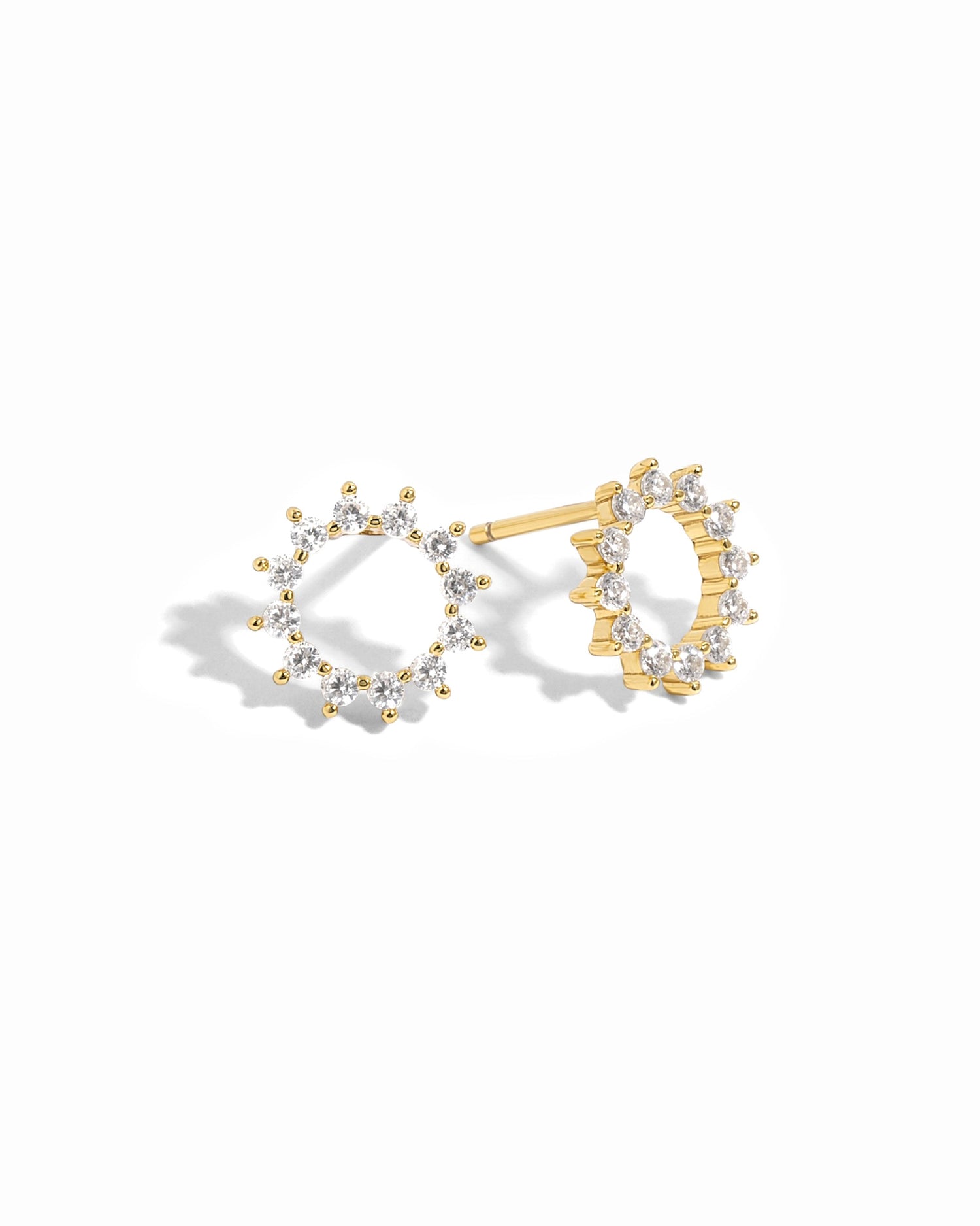 sunburst stud earrings in gold in 15mm on a white background