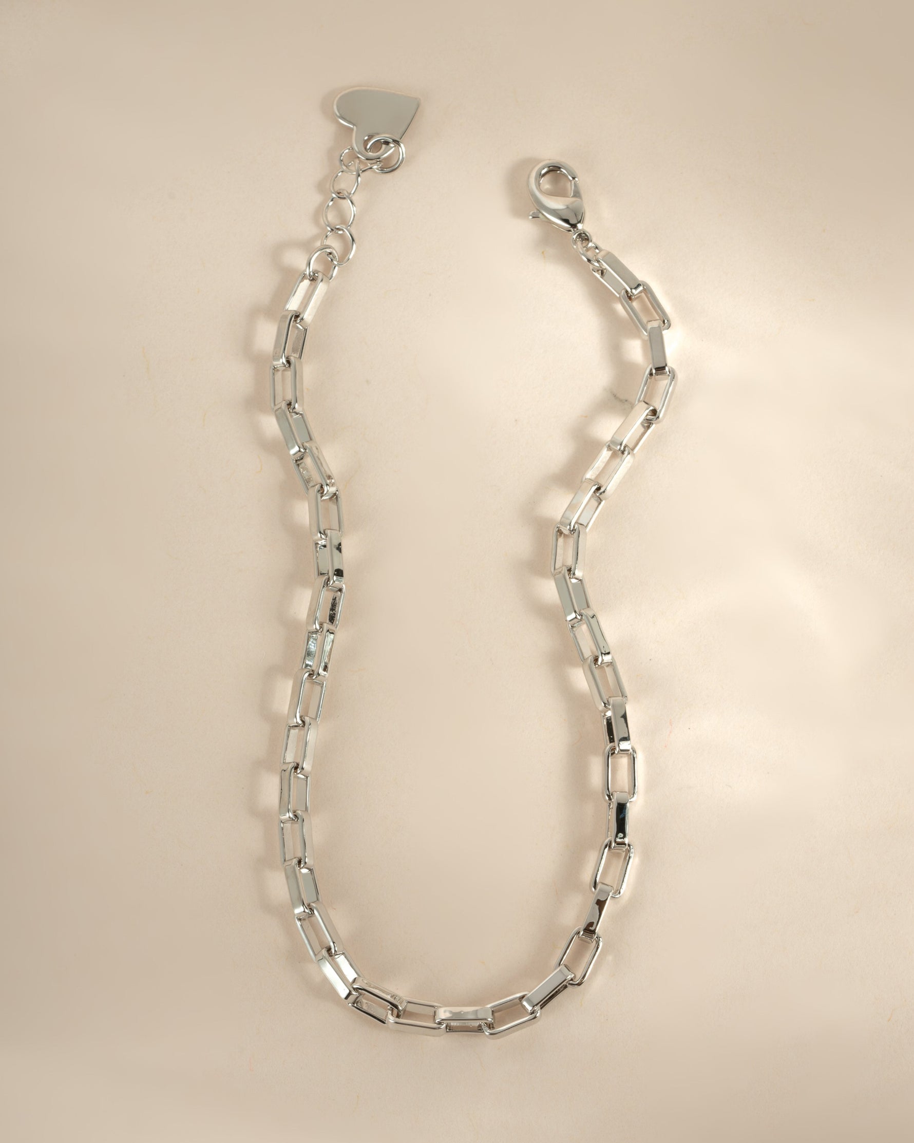 Close-up of Sami Jewels Tiny Link Paperclip Silver Bracelet showing its sleek, minimalist paperclip design.