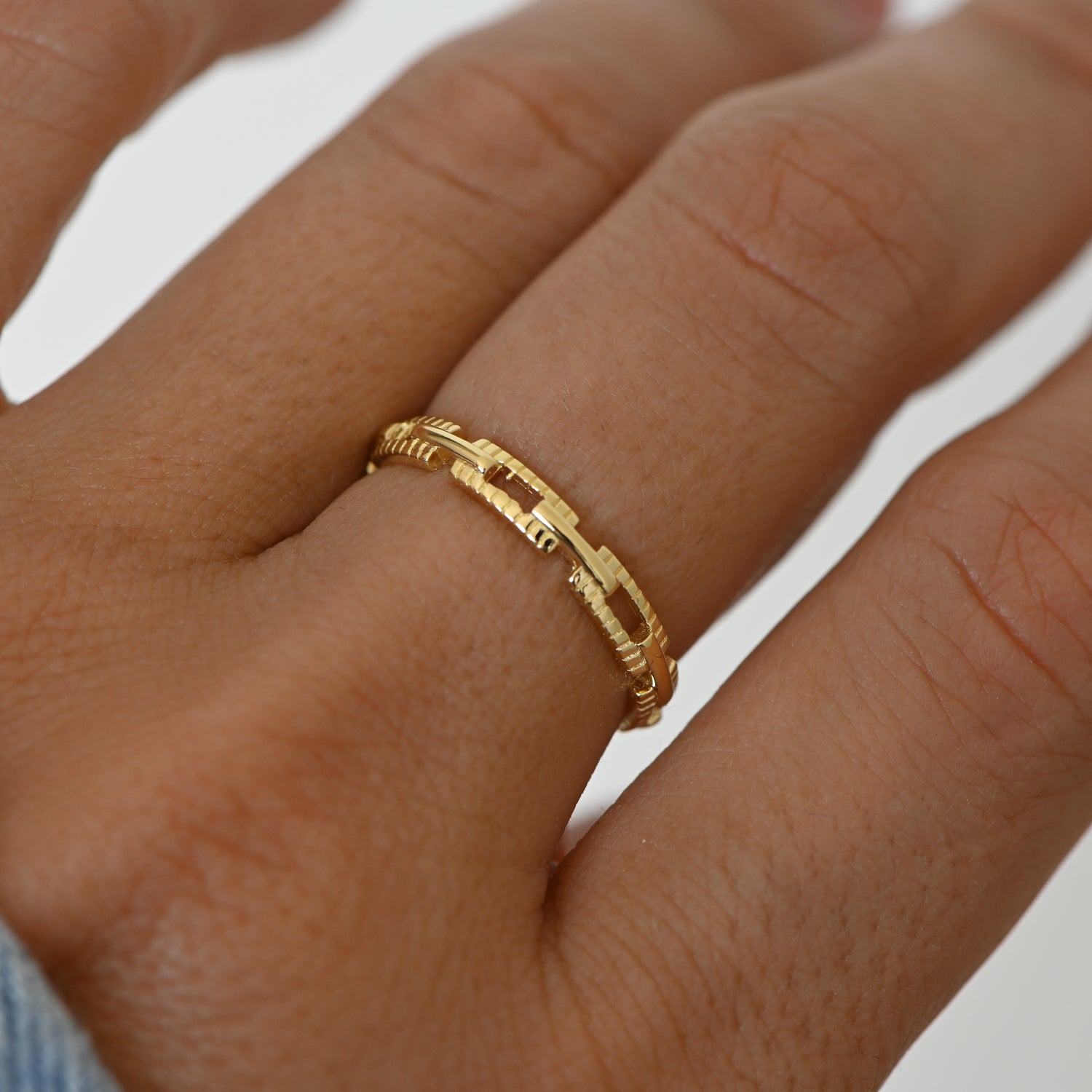 Square Link Ring