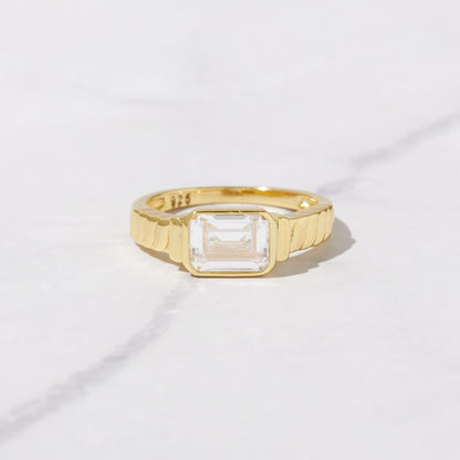 Statement Ring