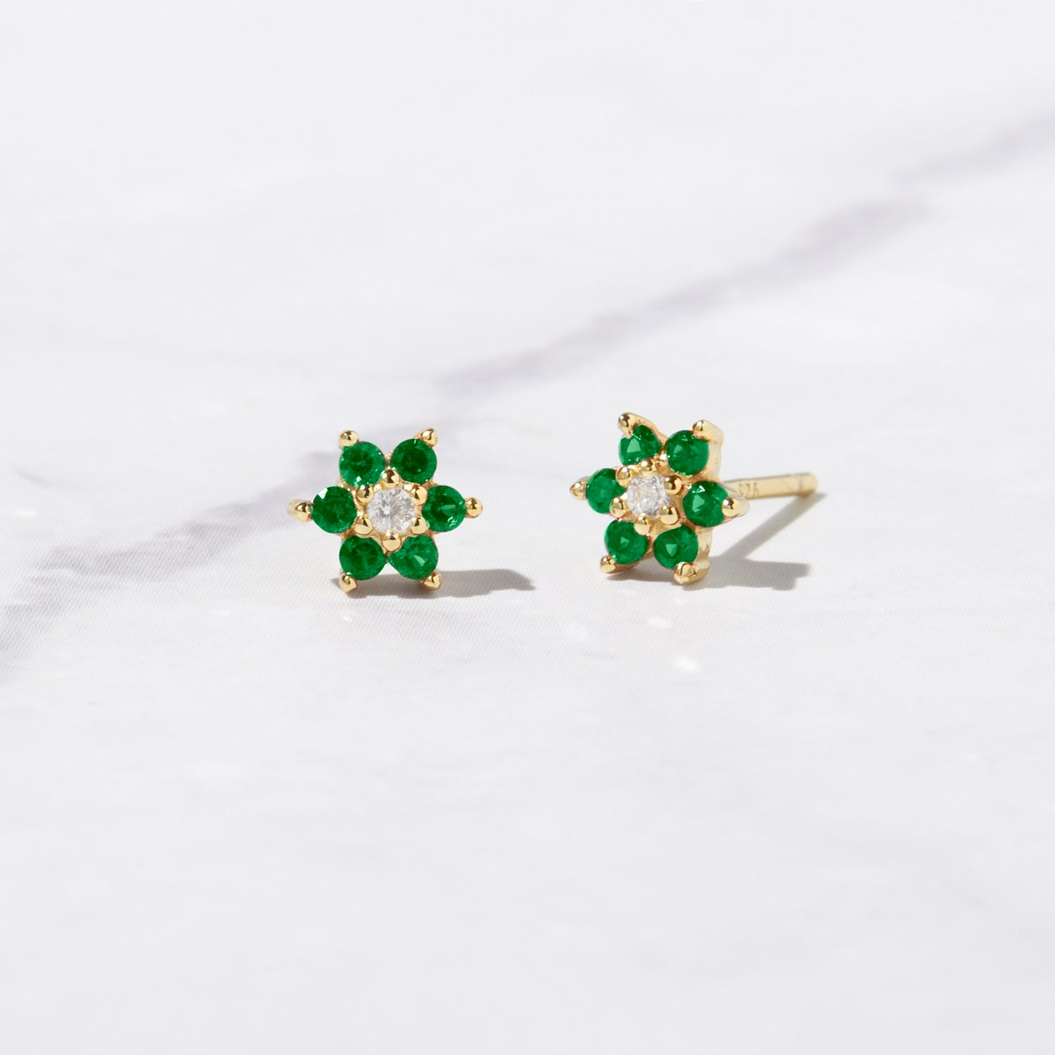 Emerald Flower Stud w Diamond Center Stone