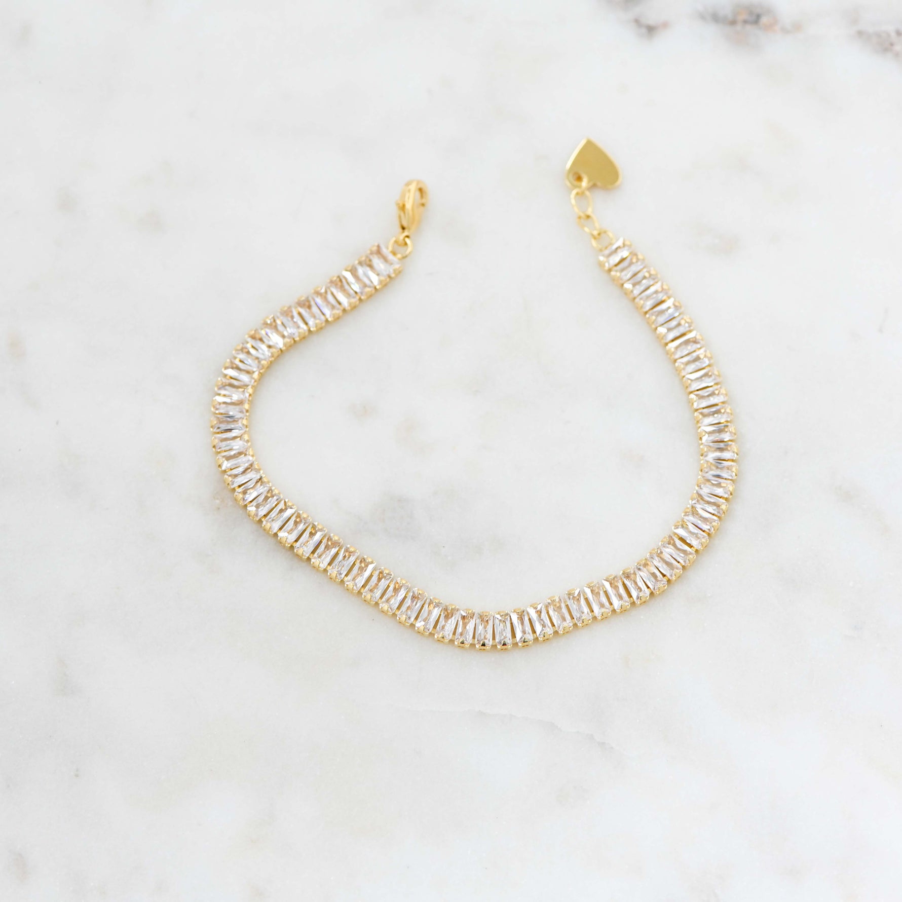 tennis bracelet for her with square cut stones